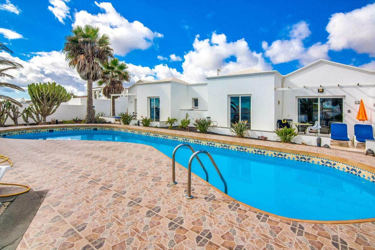 Charco Del Palo Bungalows ภายนอก รูปภาพ